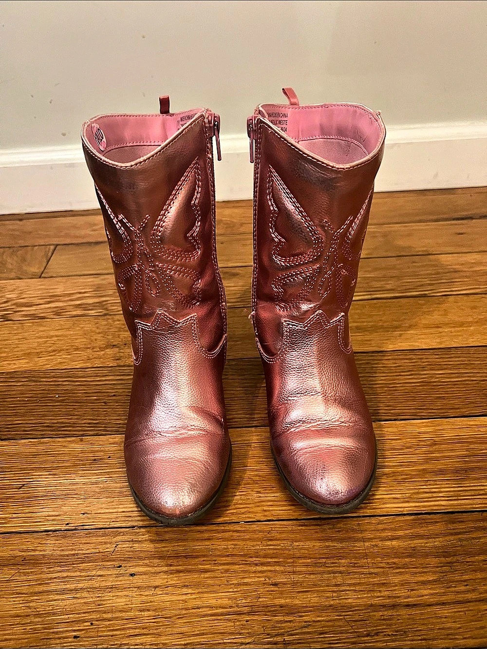 Pink metallic cowboy/cowgirl Boots